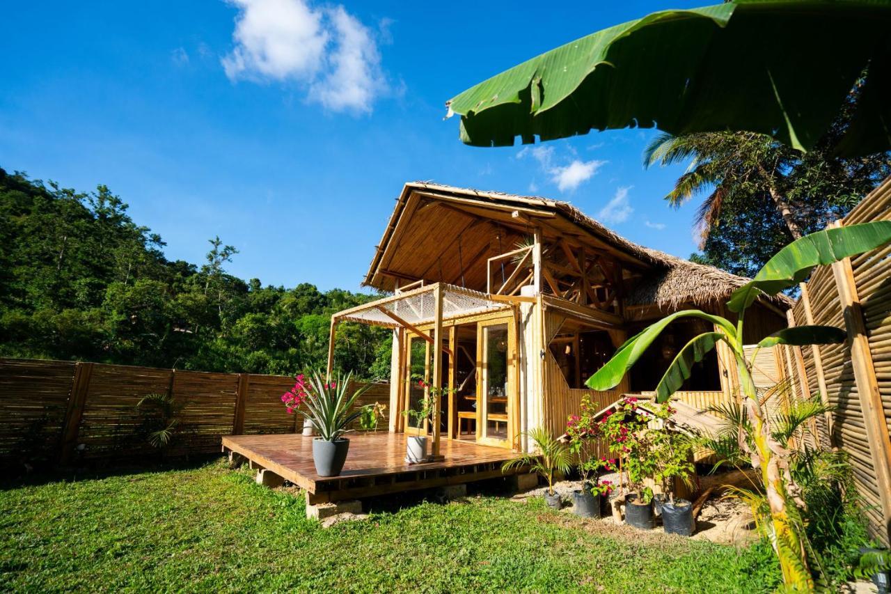 Palayan Villa - Villa With Views, Garden And Pool El Nido Bagian luar foto