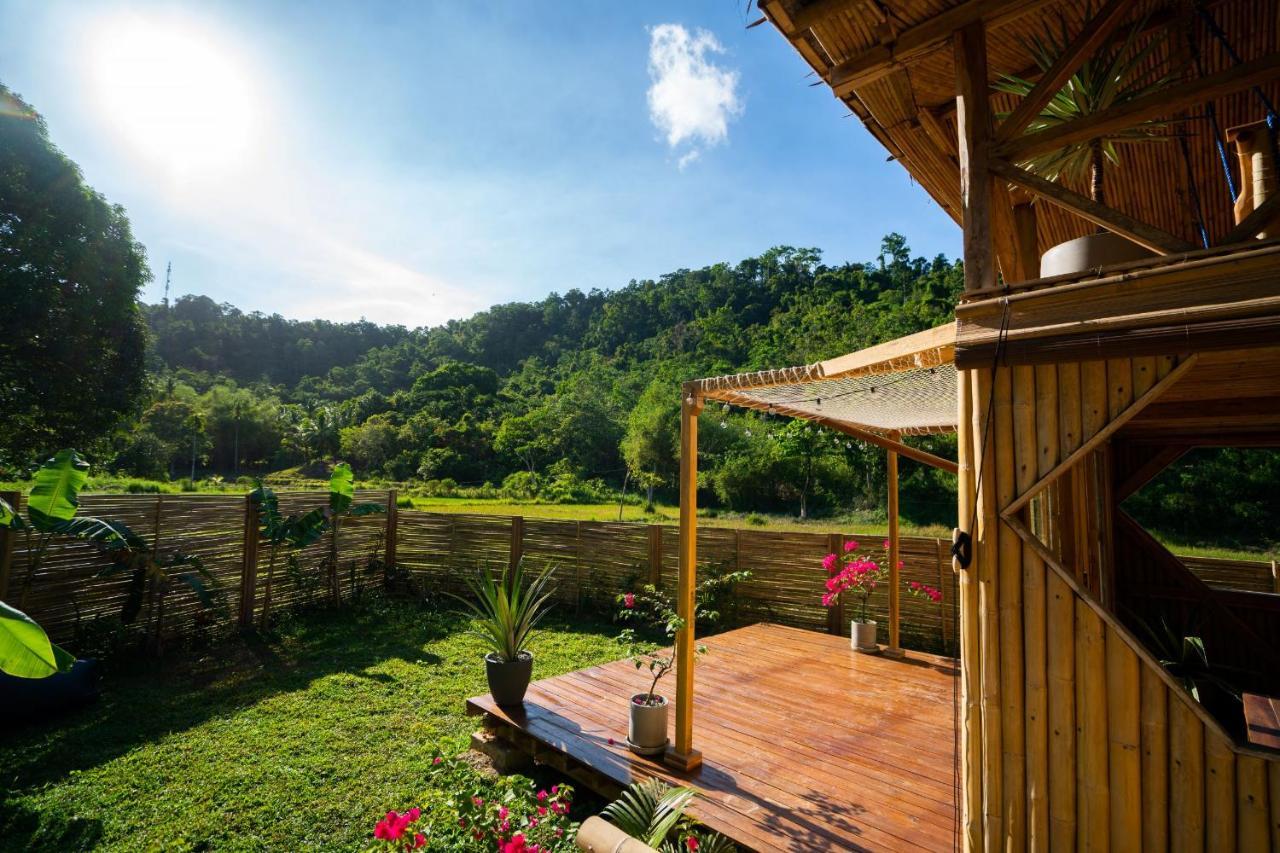 Palayan Villa - Villa With Views, Garden And Pool El Nido Bagian luar foto