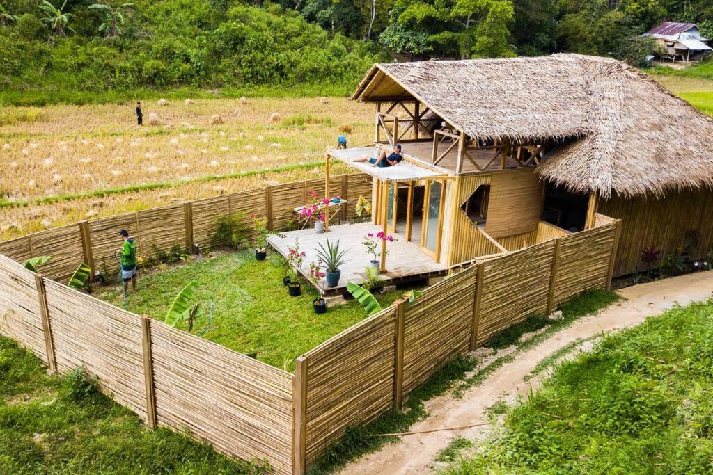 Palayan Villa - Villa With Views, Garden And Pool El Nido Bagian luar foto