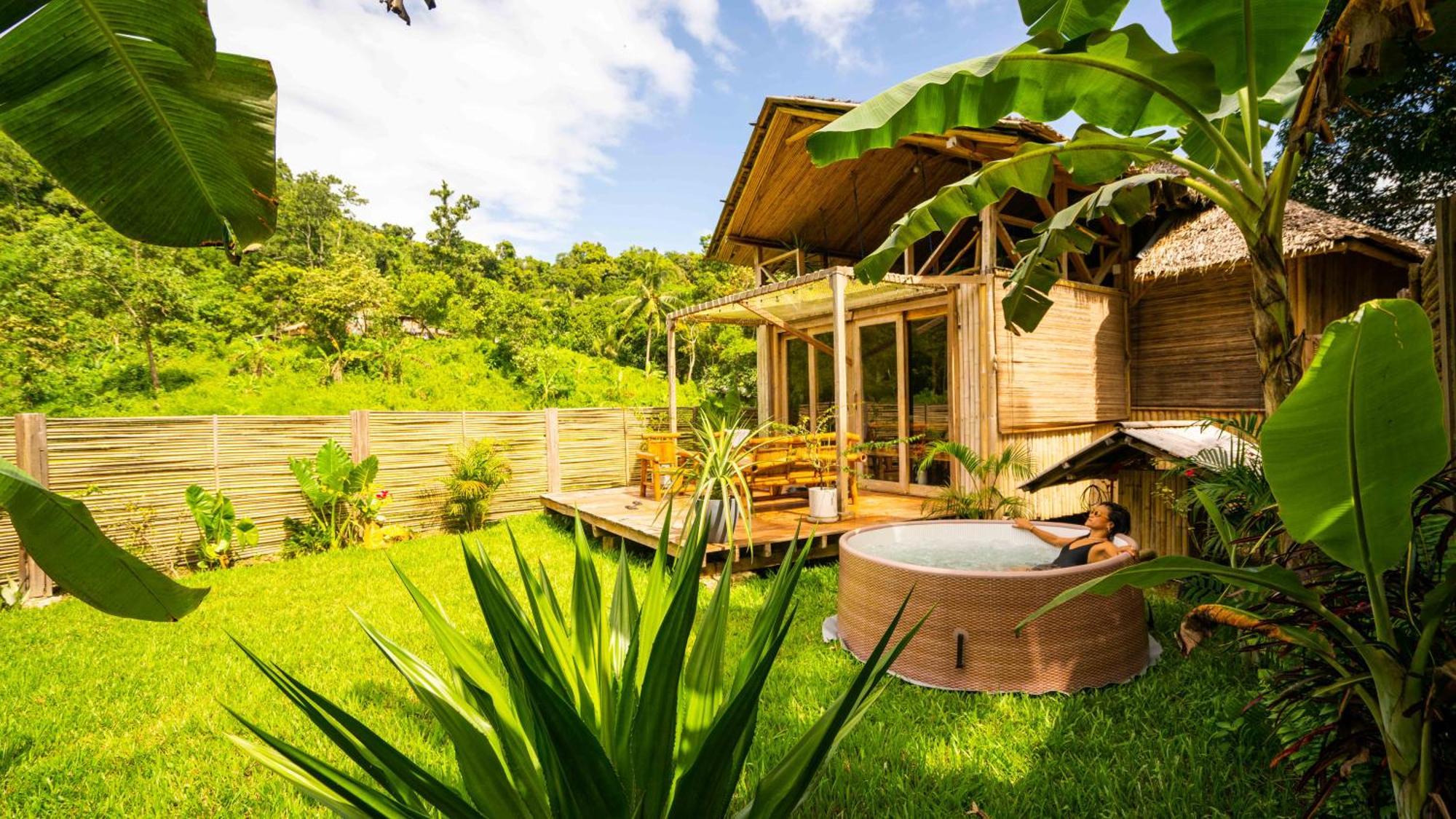 Palayan Villa - Villa With Views, Garden And Pool El Nido Bagian luar foto